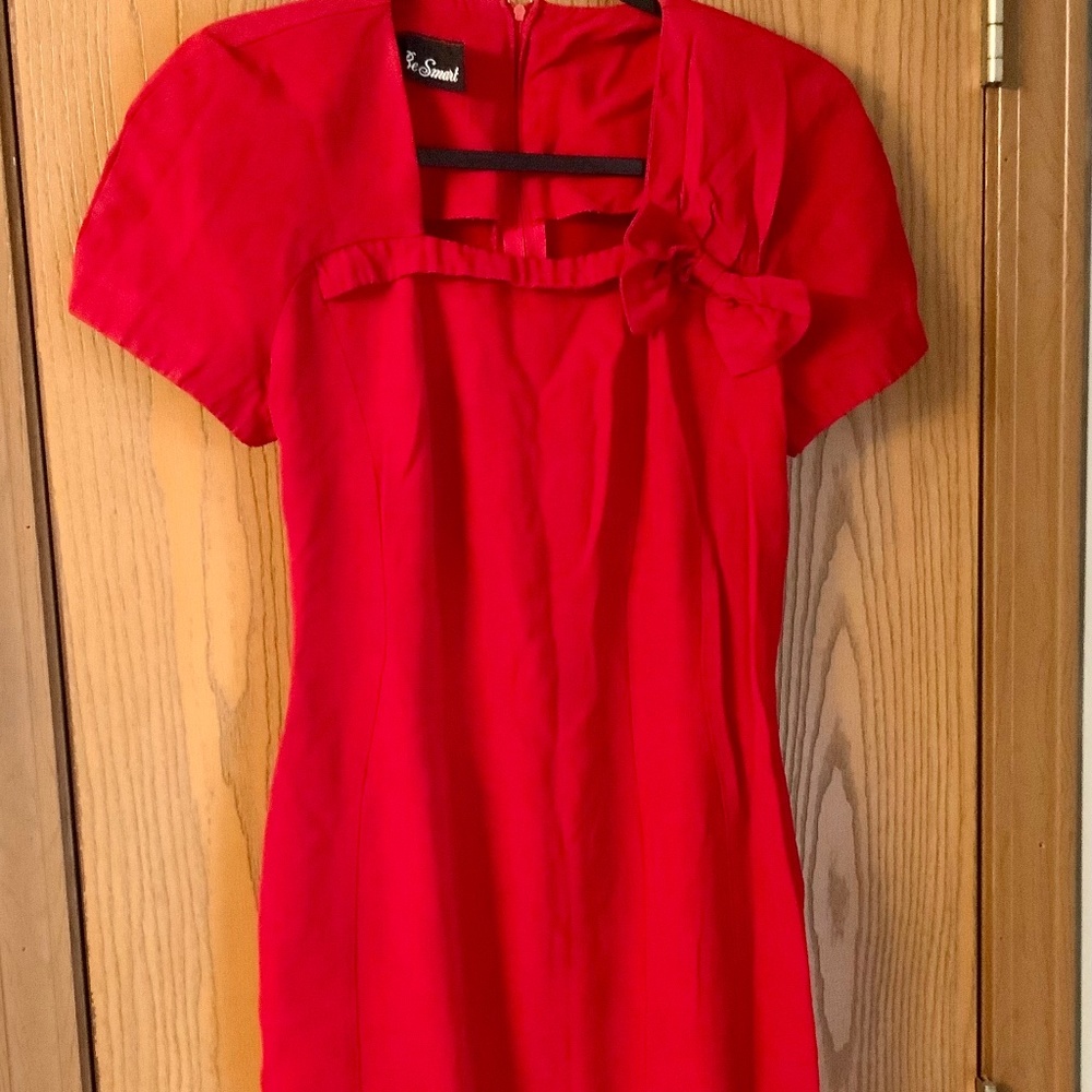 VINTAGE 90’S BE SMART SHORT RED PARTY DRESS BODICE BOW ACCENT REAR SLIT SIZE M
